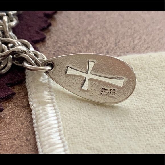 RARE James Avery retired Tear Cross cutout design - Picture 4 of 5